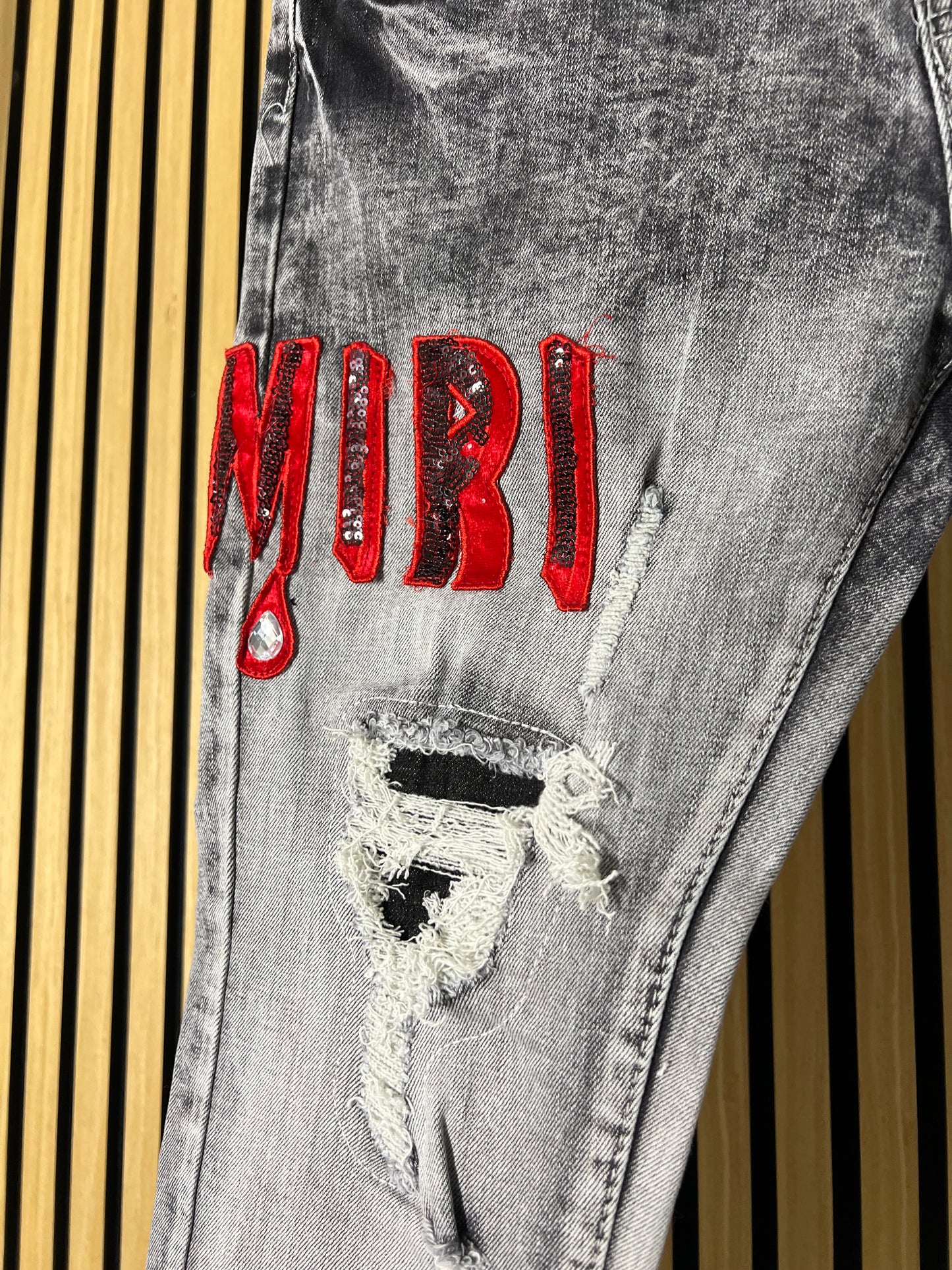 AMIRI