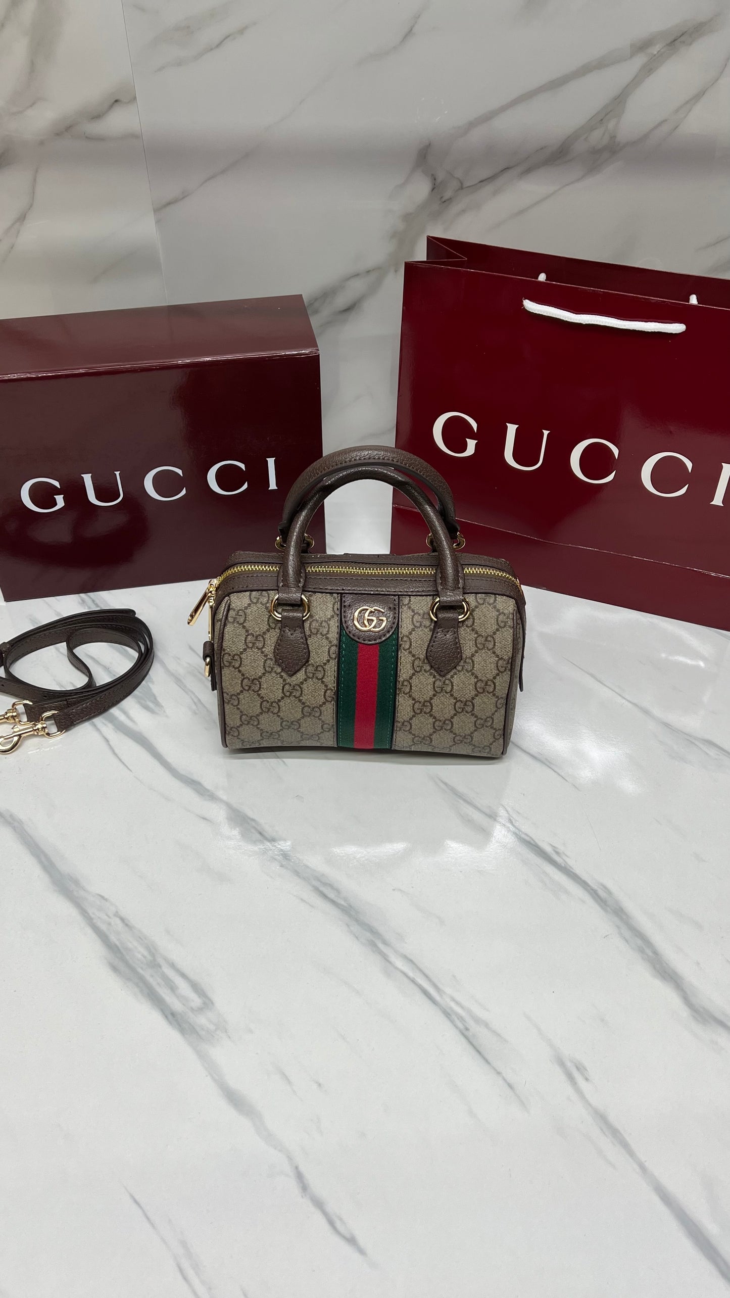 GUCCI