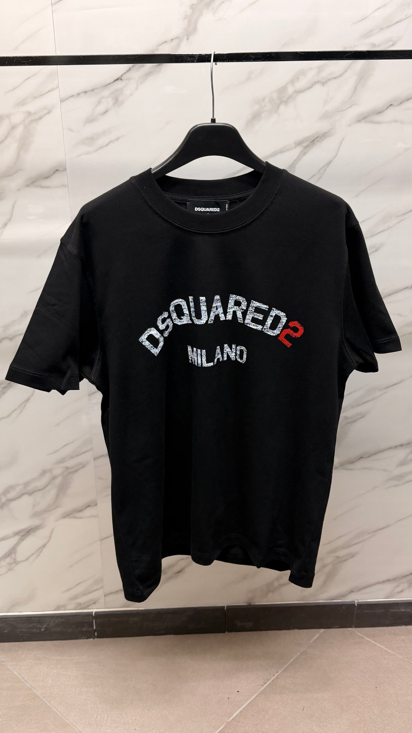 DSQUARED2