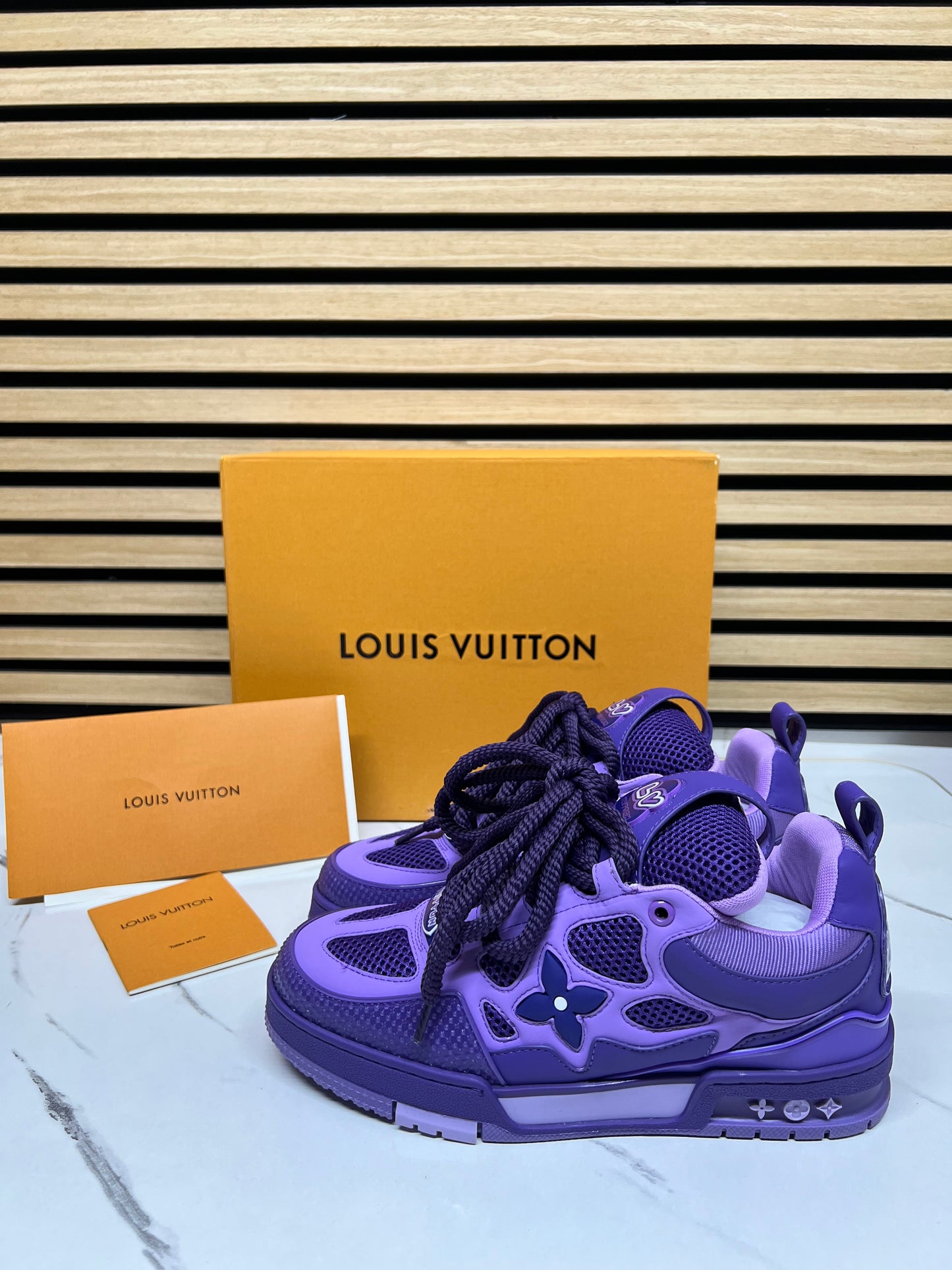 LOUIS VUITTON