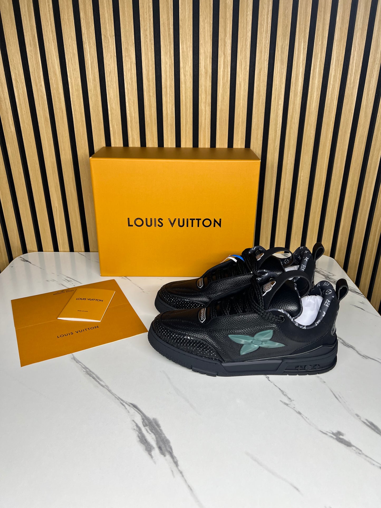 LOUIS VUITTON