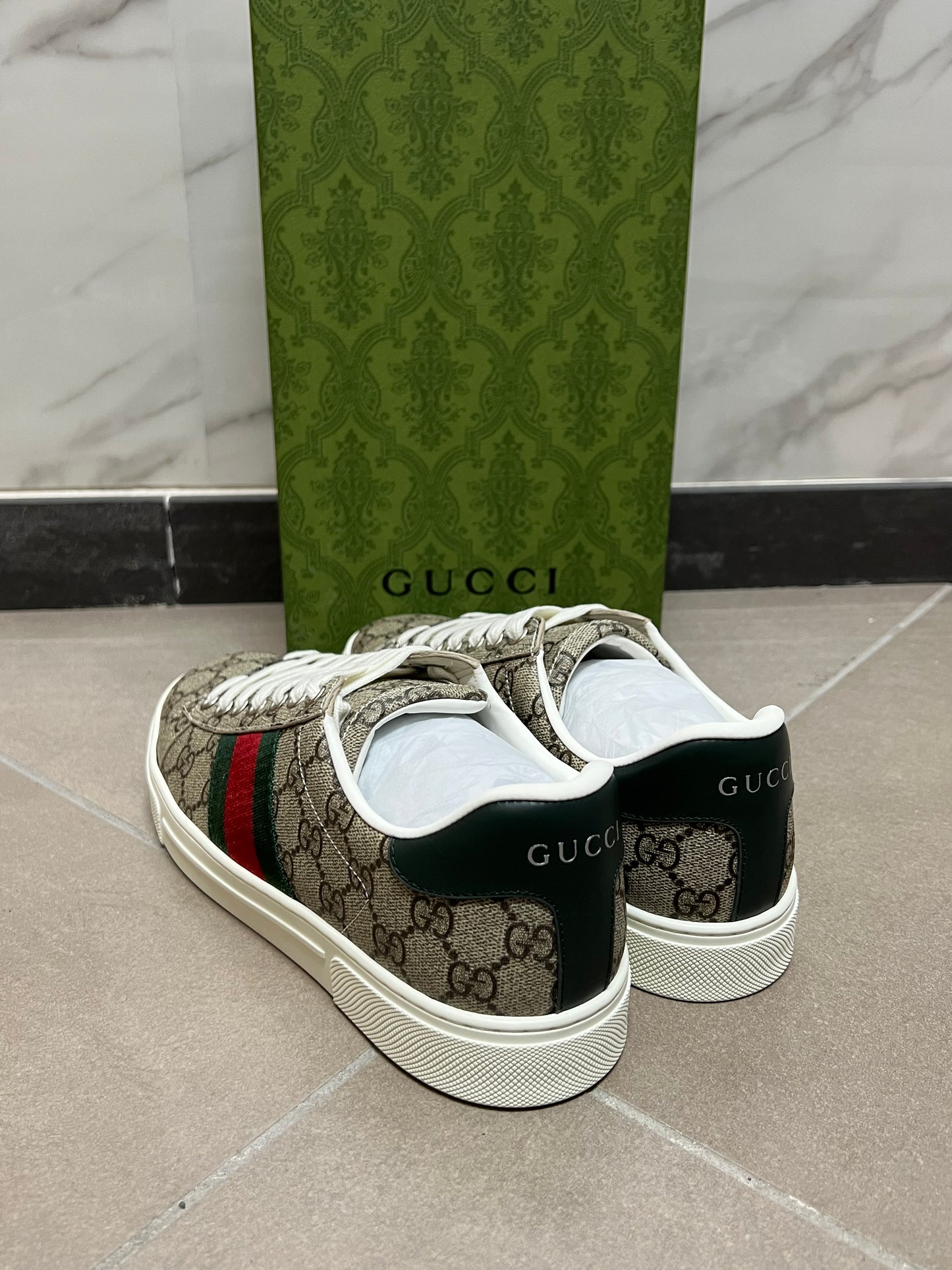 GUCCI