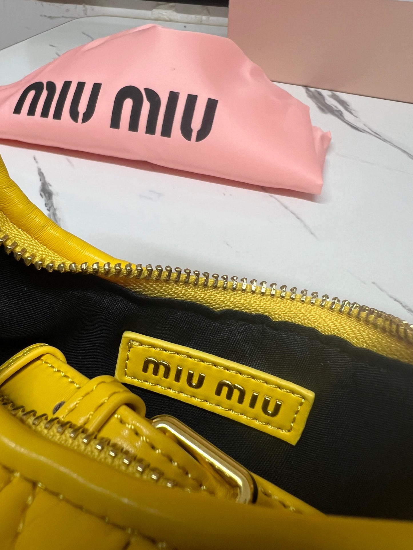 MIU MIU