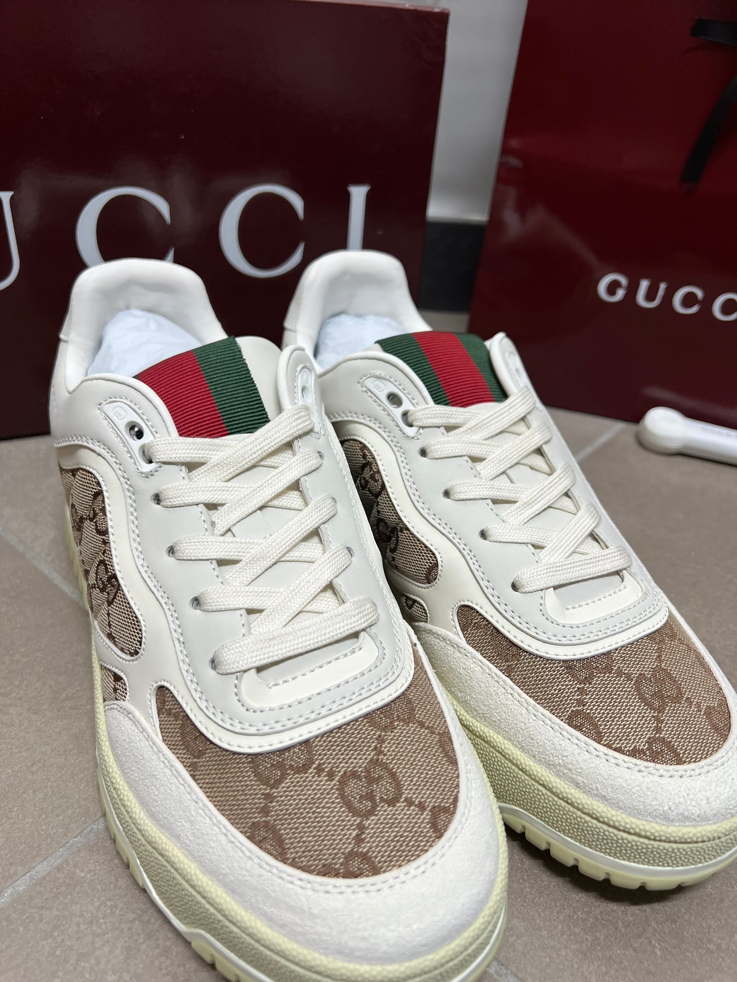 GUCCI