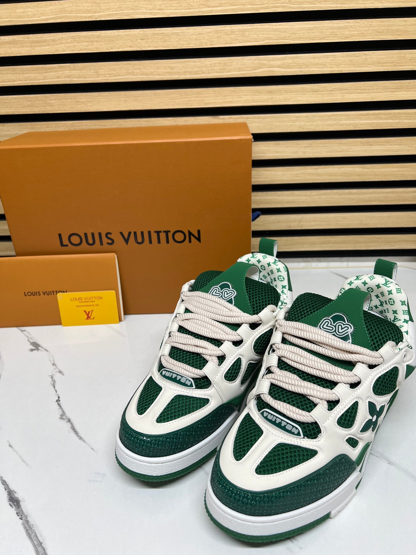 LOUIS VUITTON