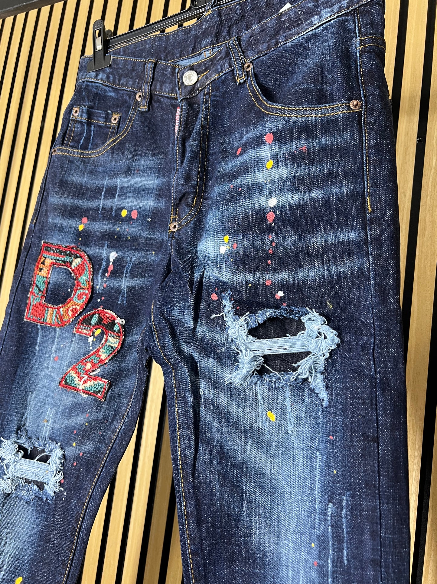 DSQUARED2