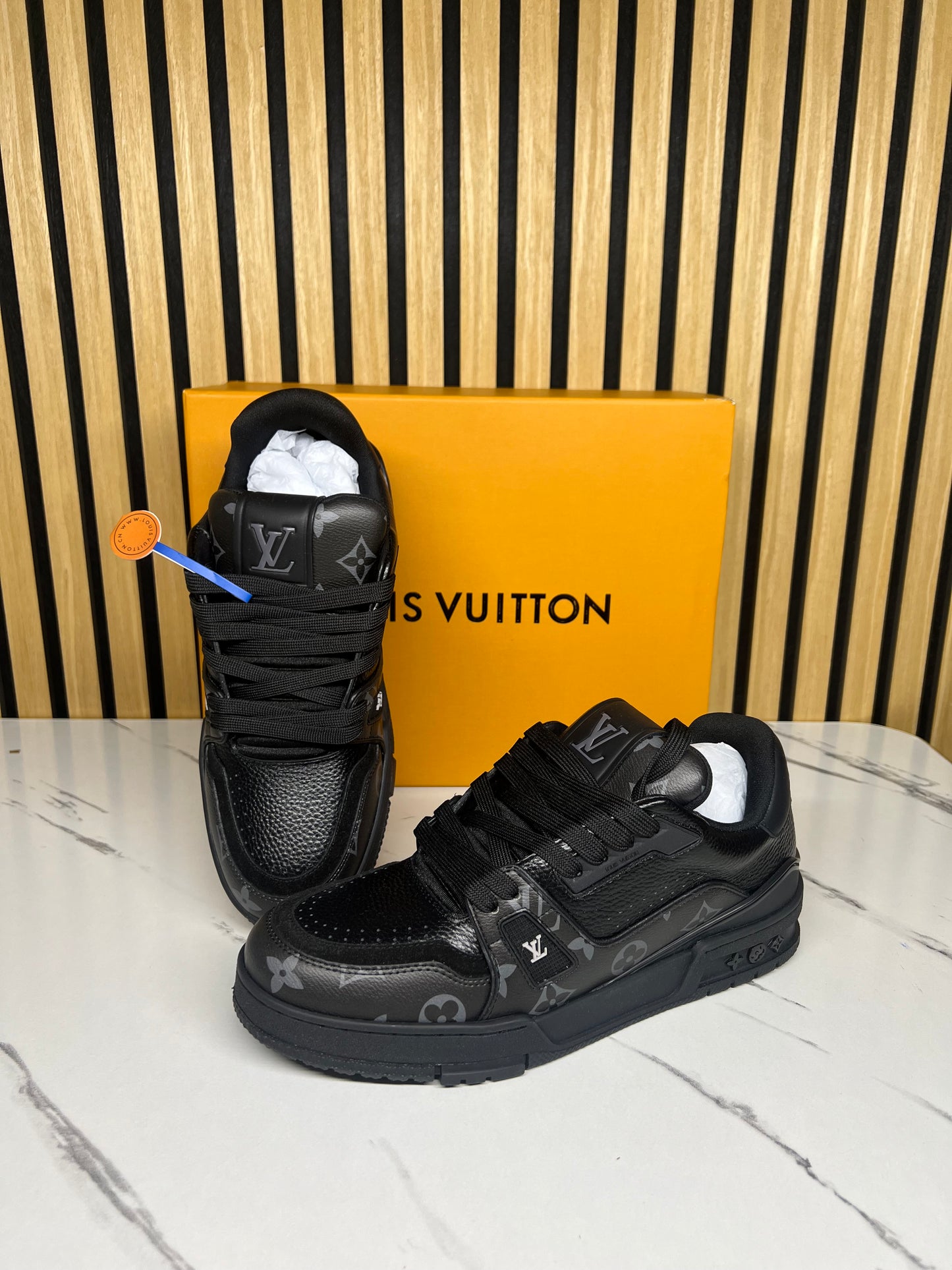 LOUIS VUITTON