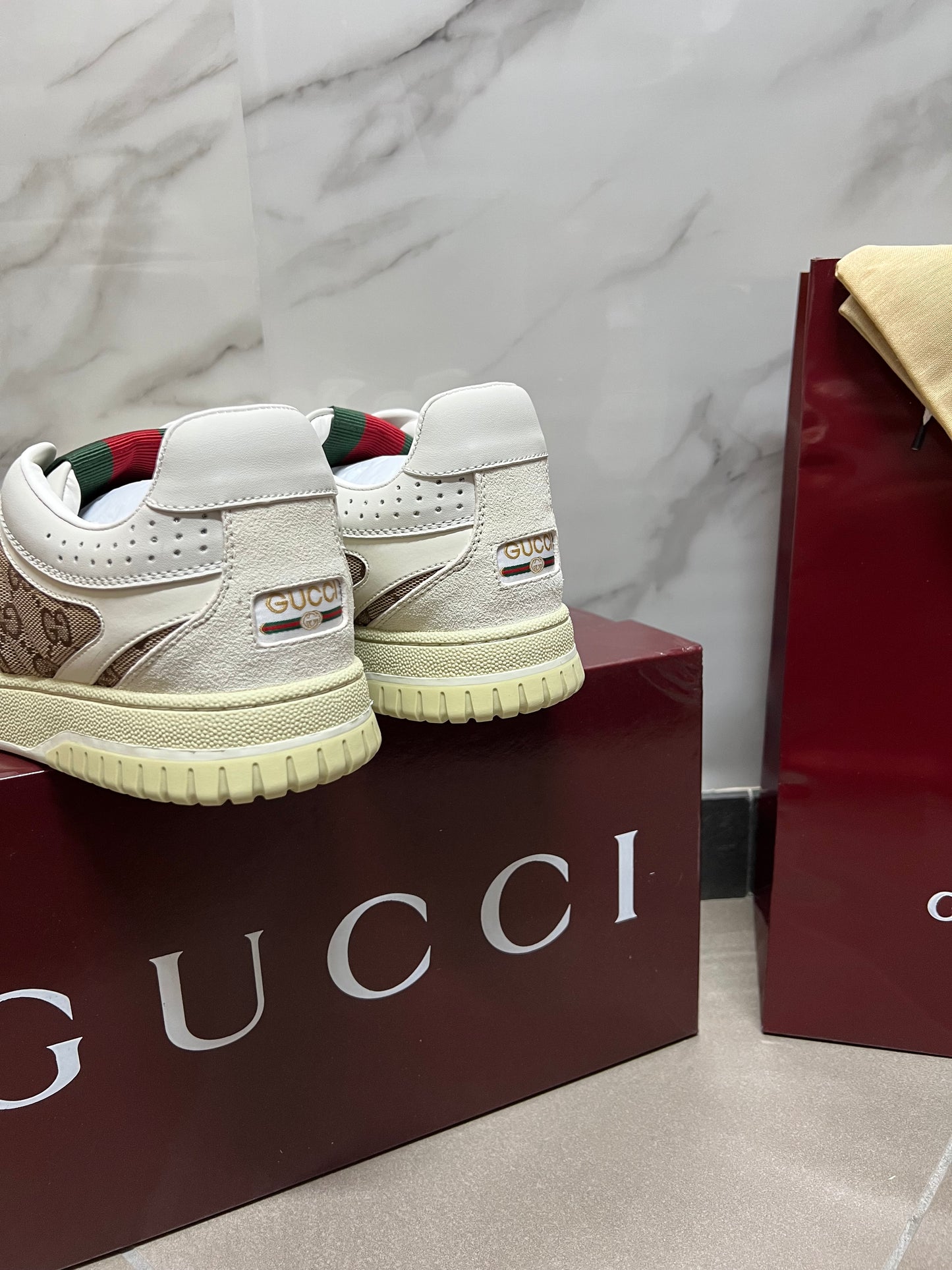 GUCCI