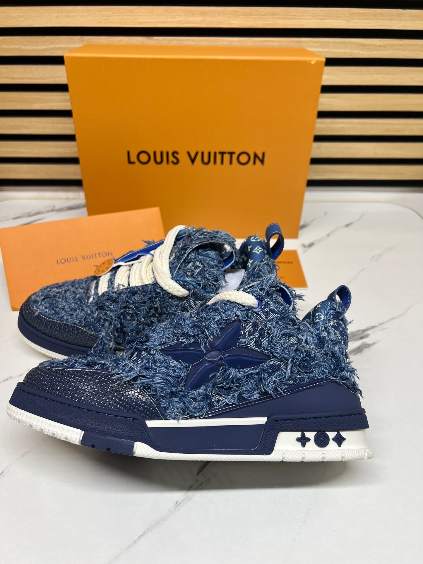 LOUIS VUITTON