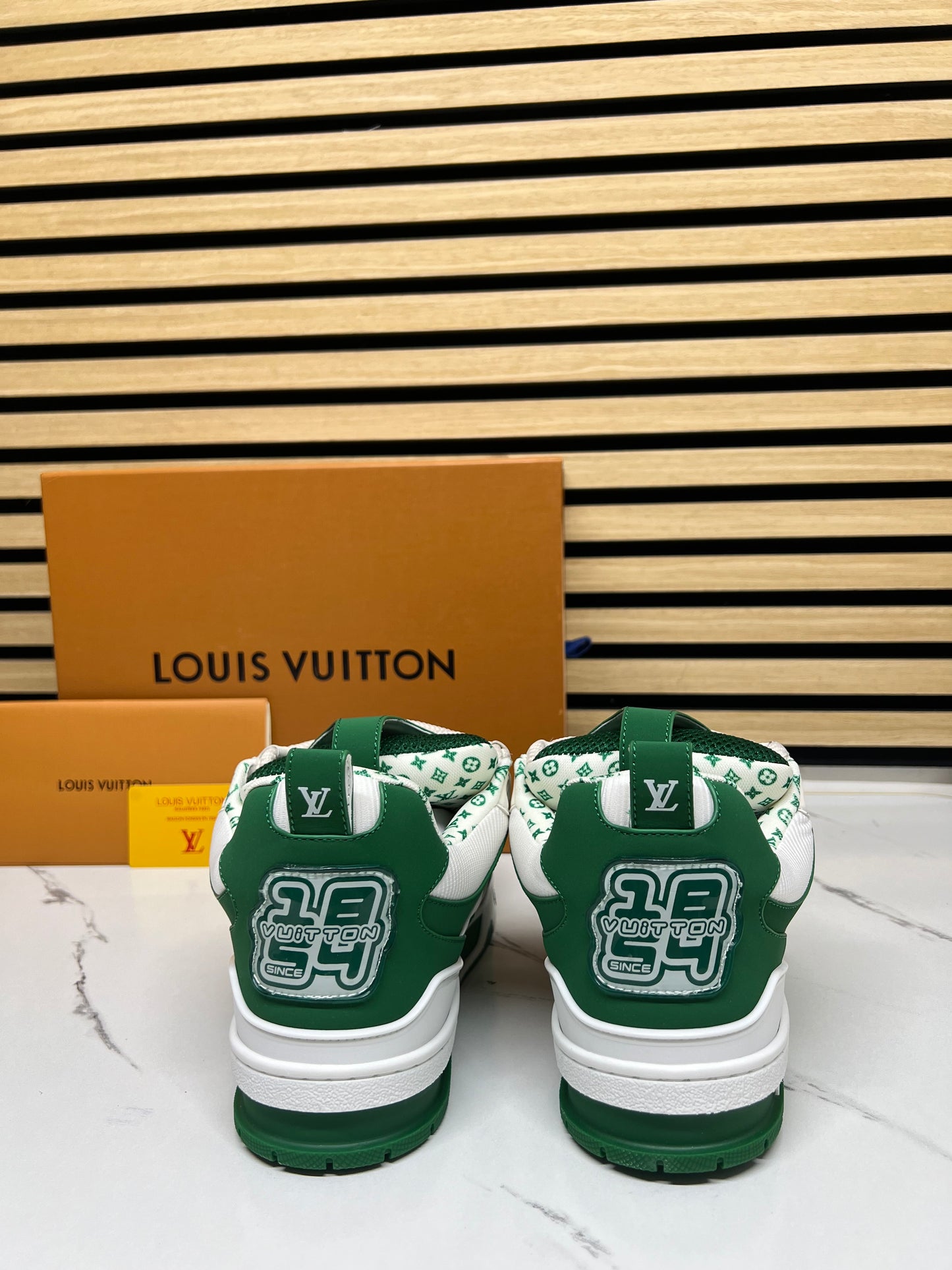 LOUIS VUITTON