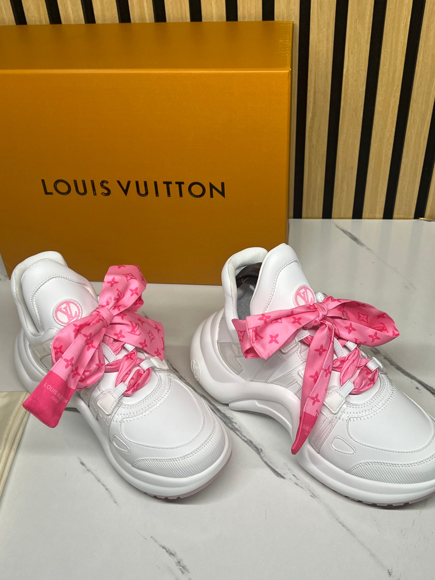 LOUIS VUITTON