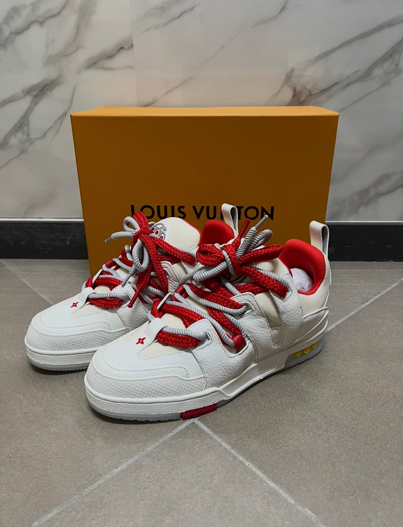 LOUIS VUITTON