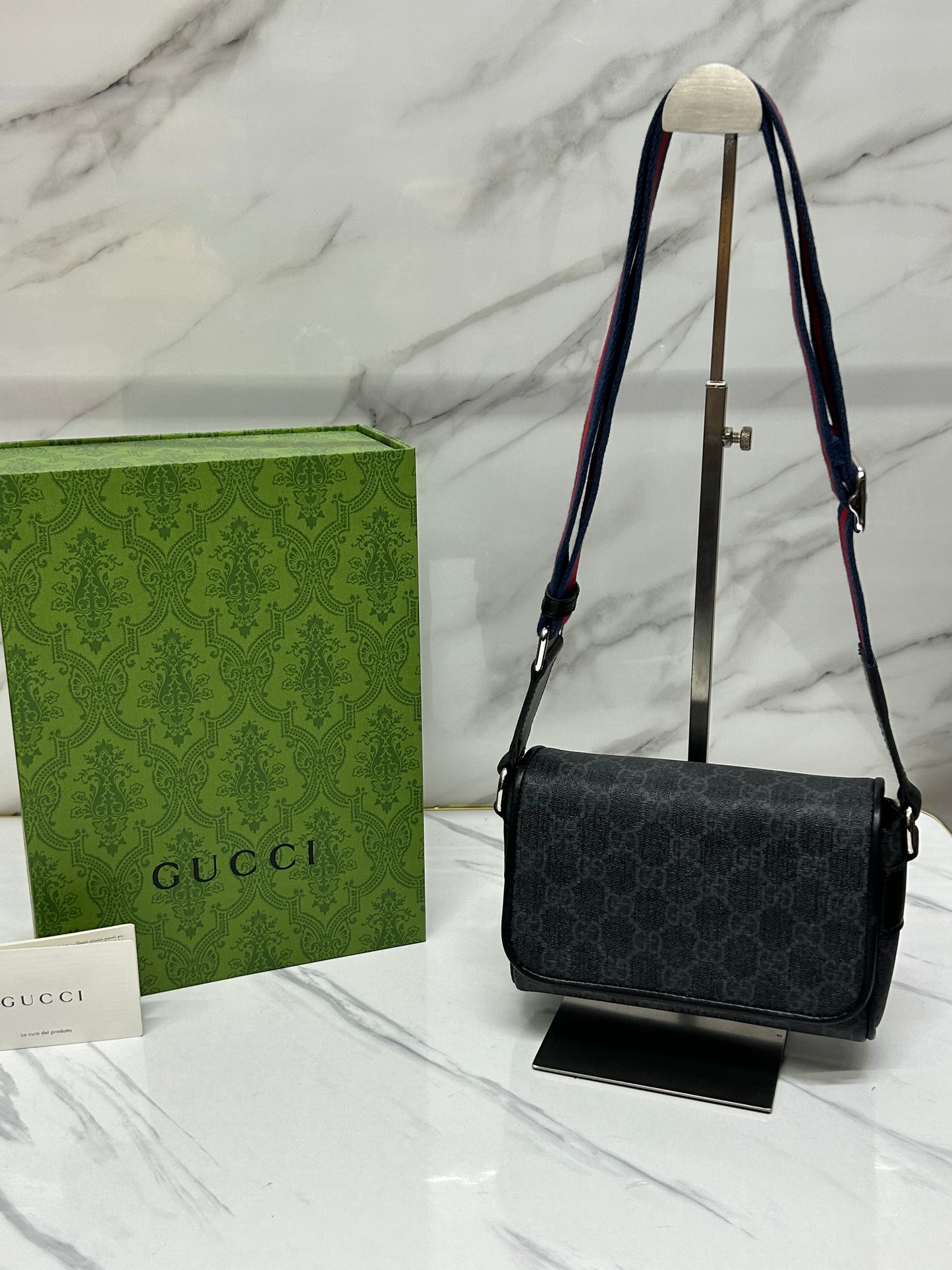 GUCCI