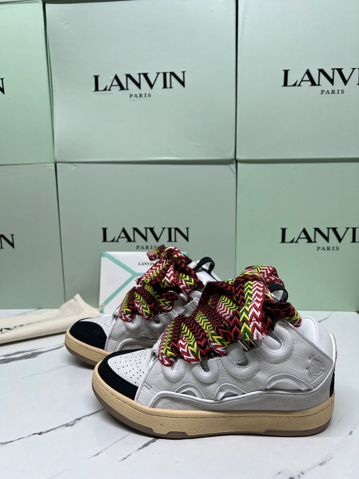 LANVIN