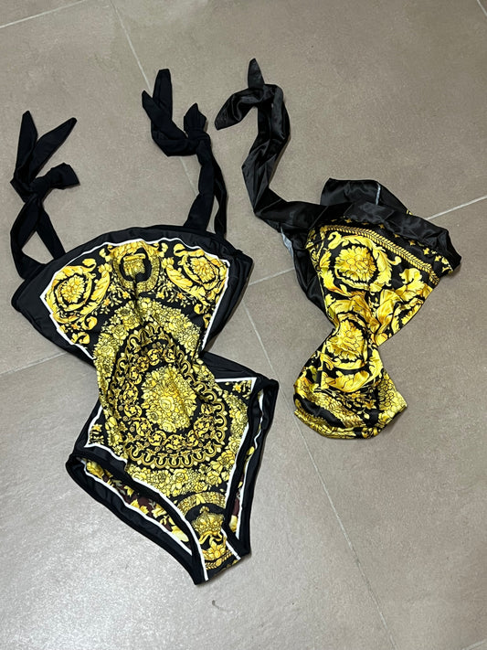 VERSACE