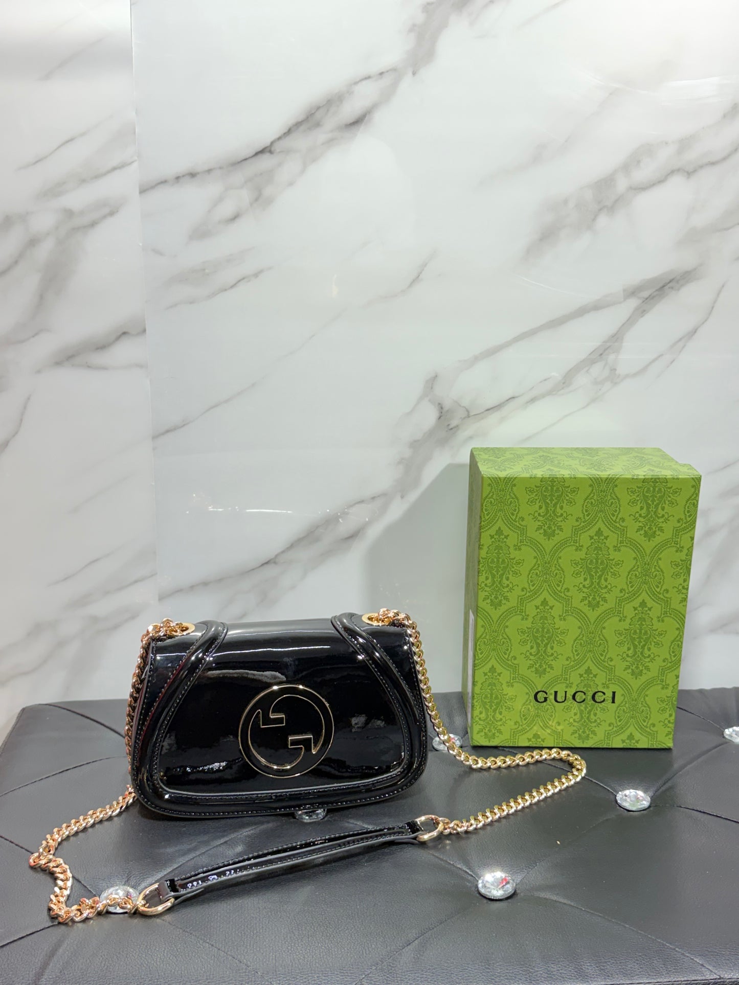 GUCCI