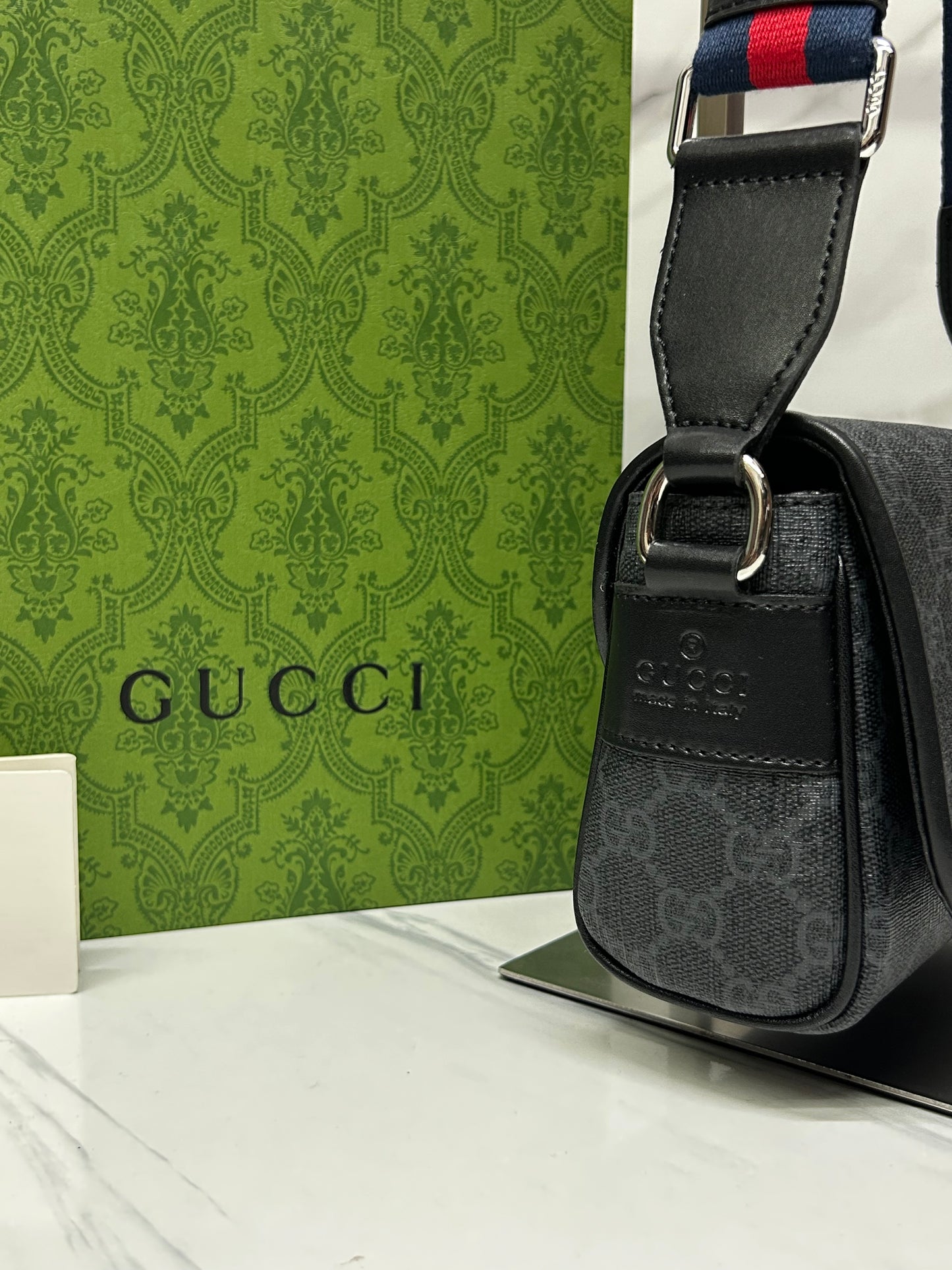 GUCCI