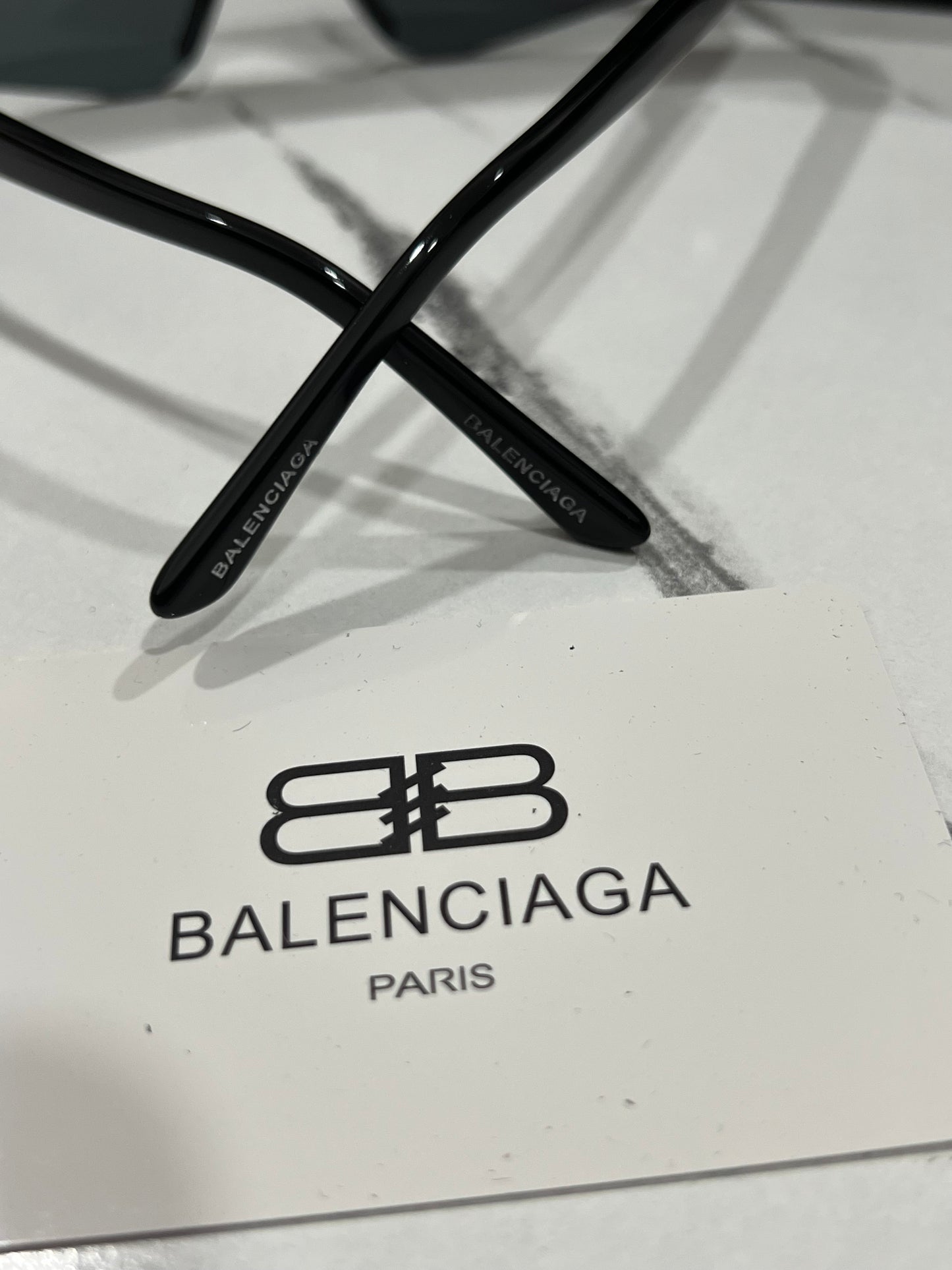 BALENCIAGA