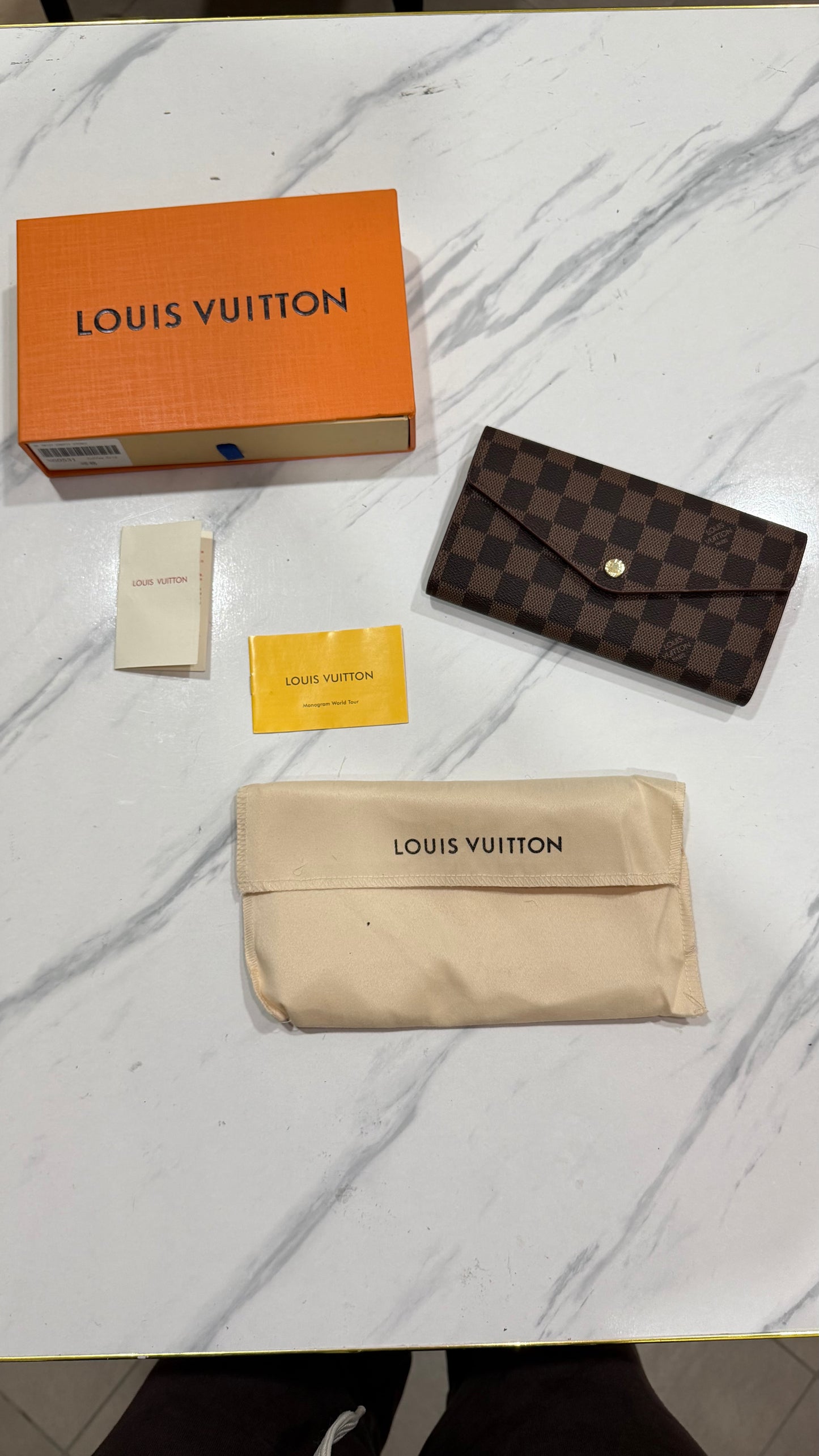 PORTAFOGLIO DONNA LV