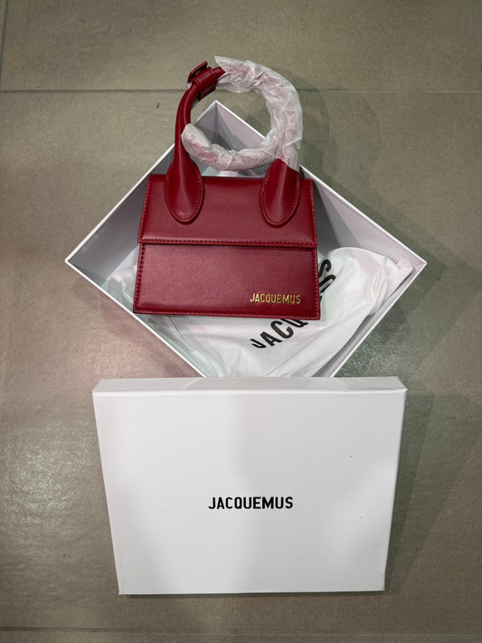 JACQUEMUS