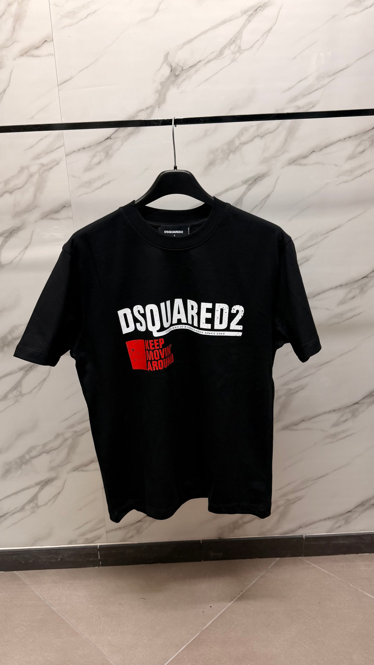 DSQUARED2