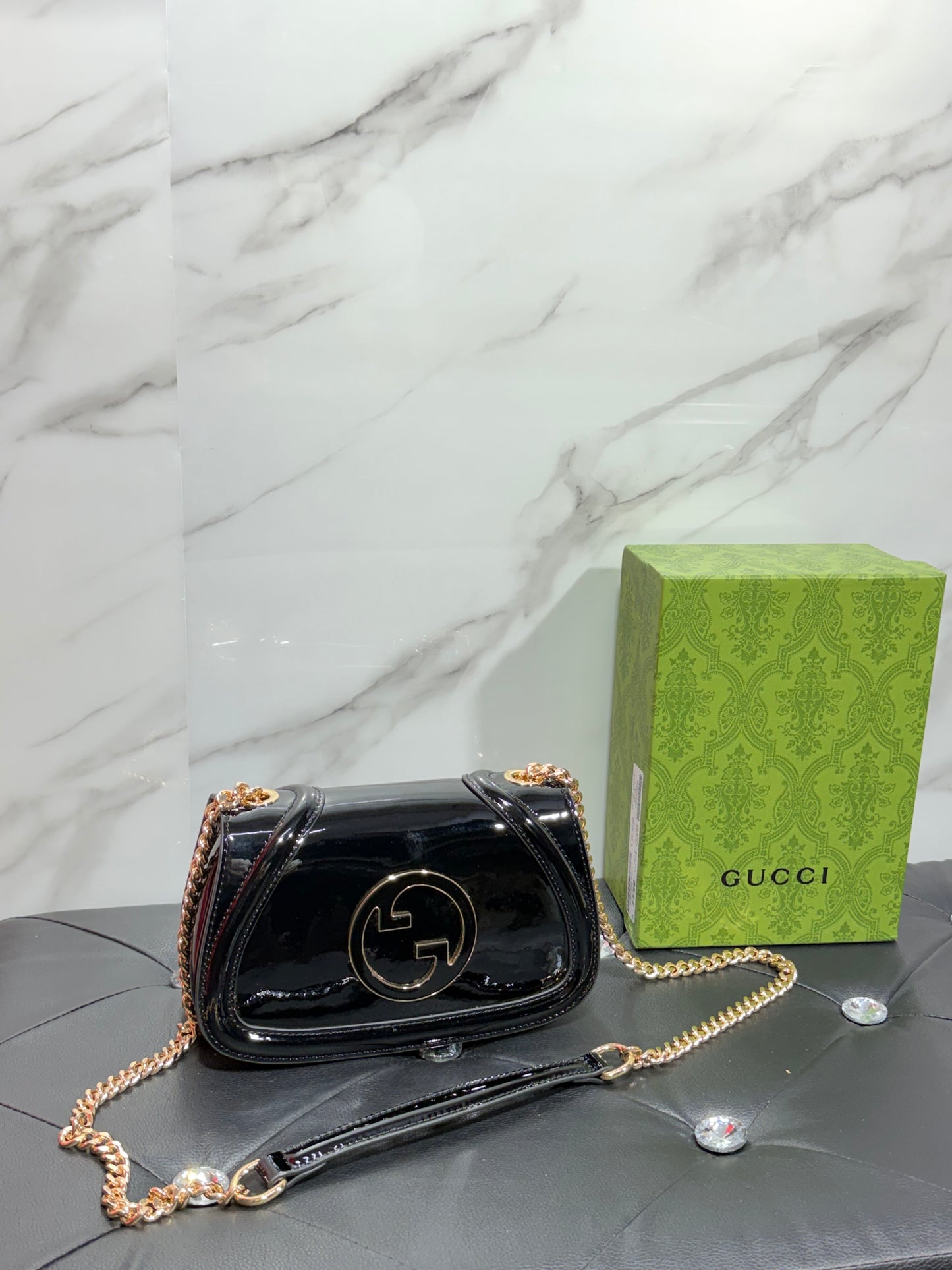 GUCCI