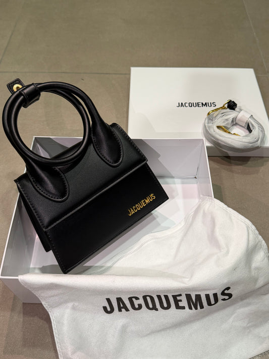 JACQUEMUS