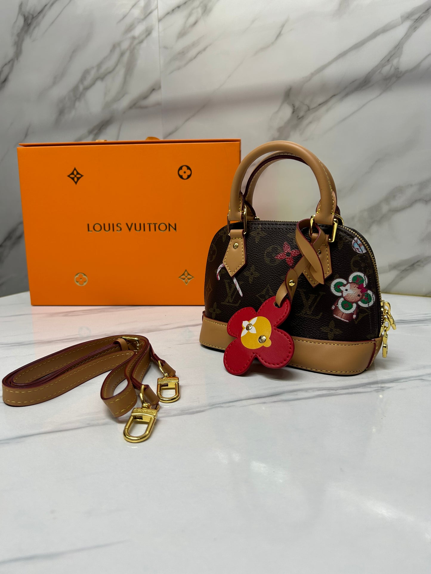 LOUIS VUITTON